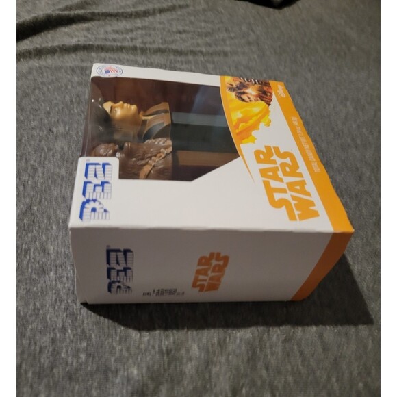 Star Wars Solo Movie Pez Dispensers Han Solo and Chewbacca NIB SEALED - Picture 8 of 8